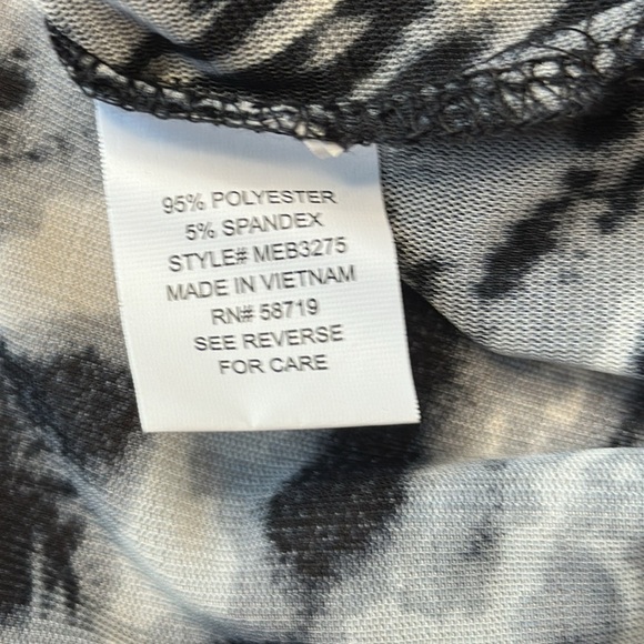 Women’s NY Collection Sheer Black Leopard Collared Button-Down Tunic Top Size 1X - Picture 10 of 14